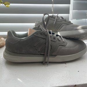 Adidas Sneakers (Five Ten Gear)